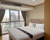 Room for rent at Waterford Diamond Tower ,Near BTS